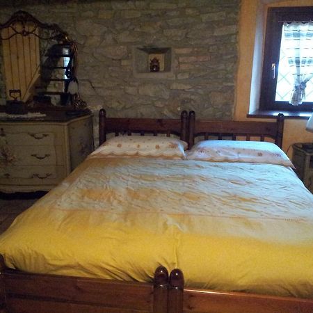 Agriturismo Cascina Ronchi Palazzago Δωμάτιο φωτογραφία